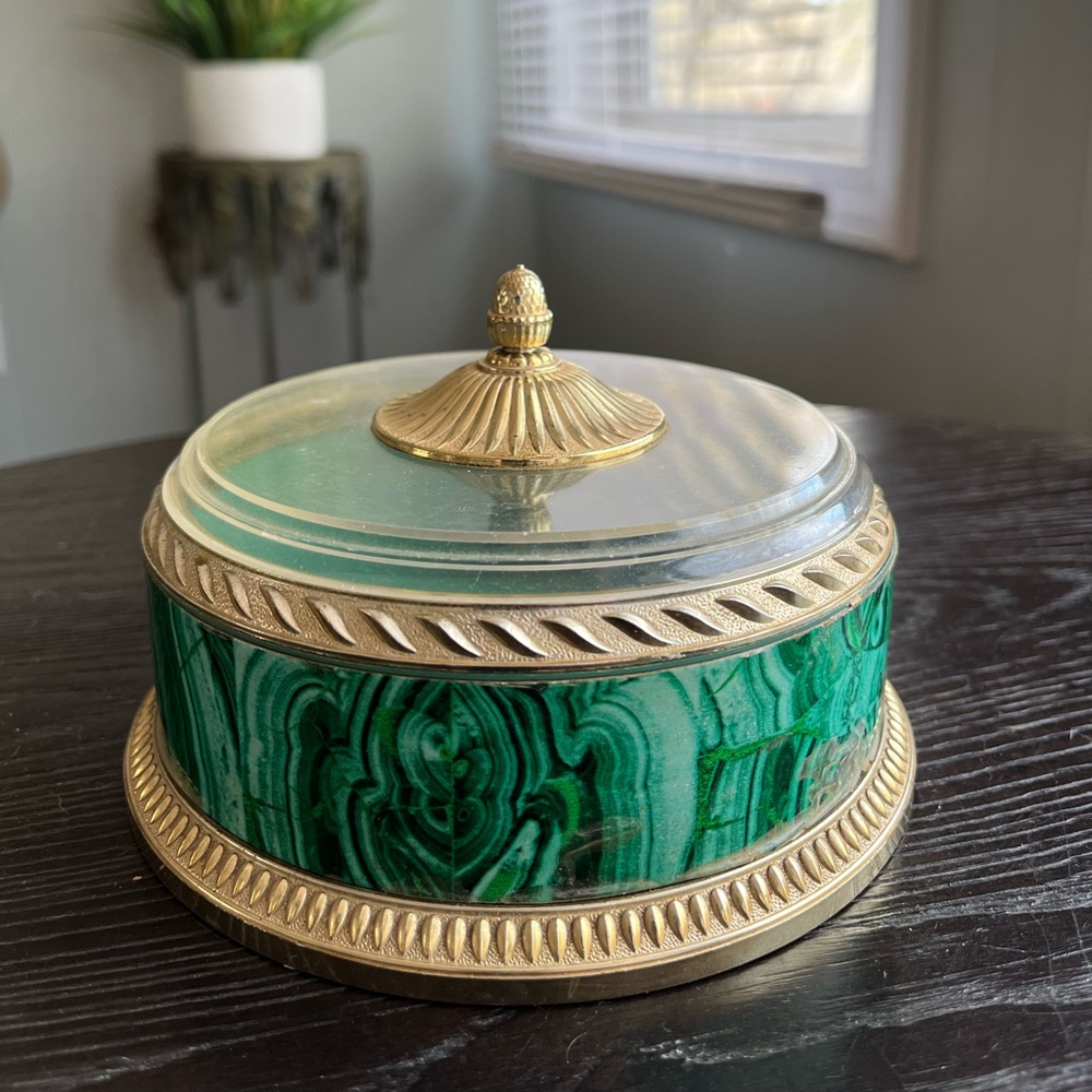 Vintage Avon ‘Regence’ Beauty Dust Container (empty) in Green Malachite Pattern